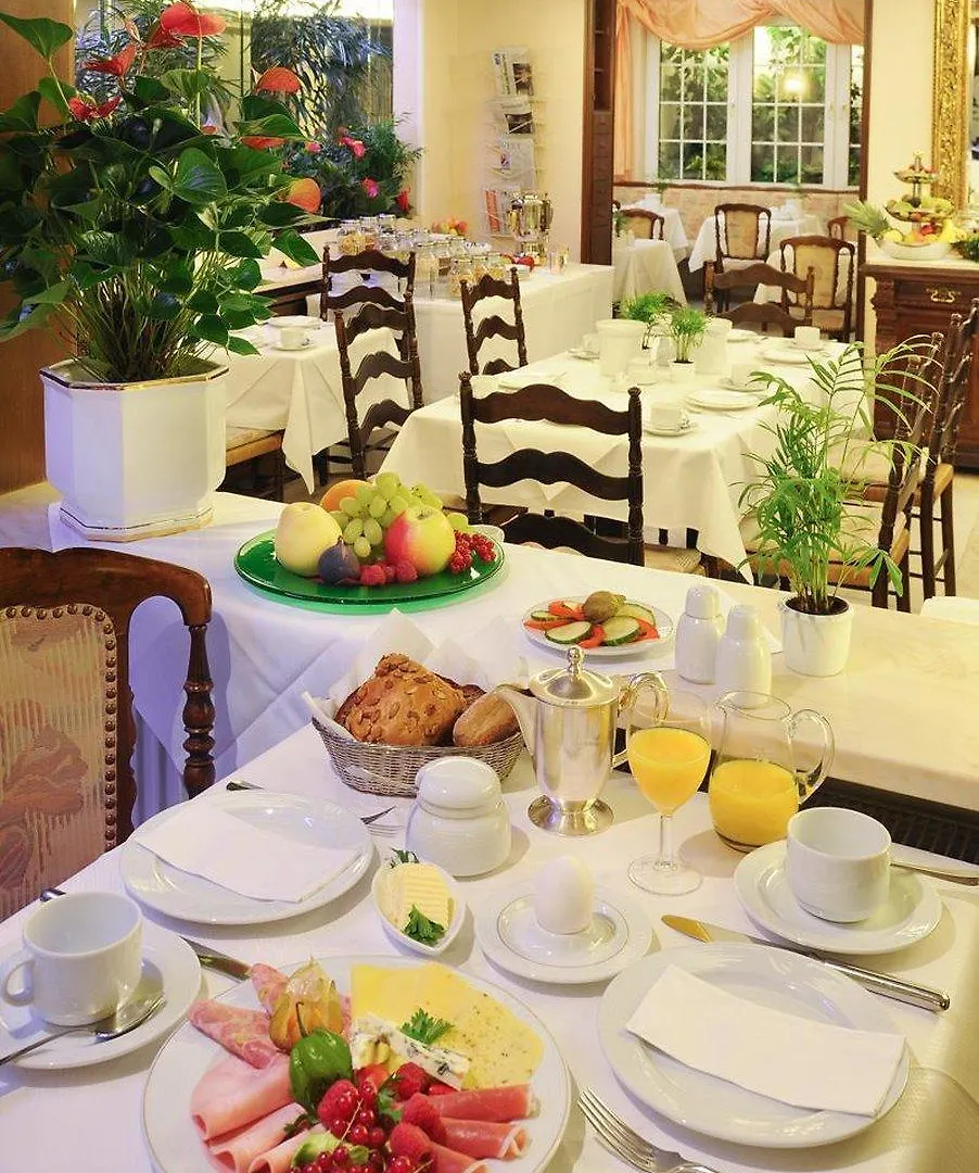 Hotel Palmenhof Франкфурт-на-Майне