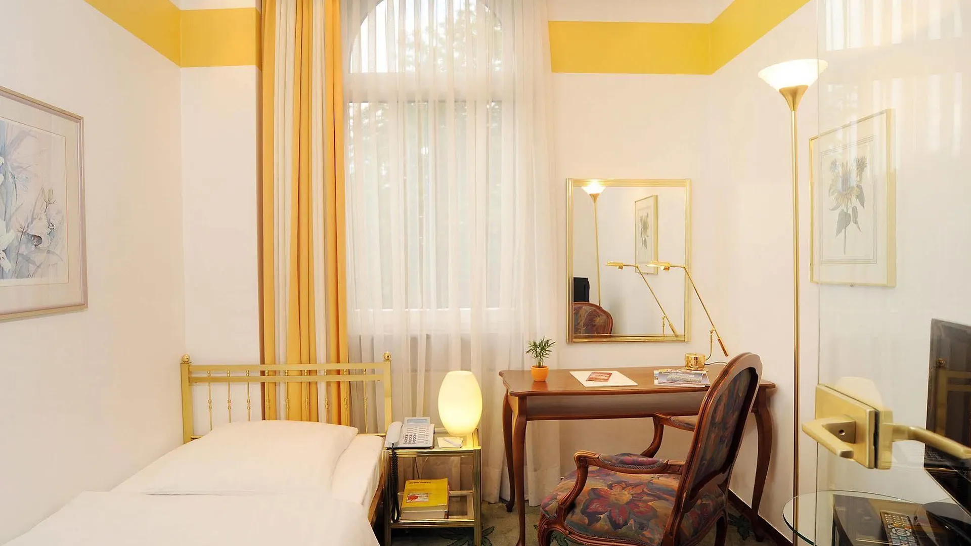 Hotel Palmenhof Франкфурт-на-Майне